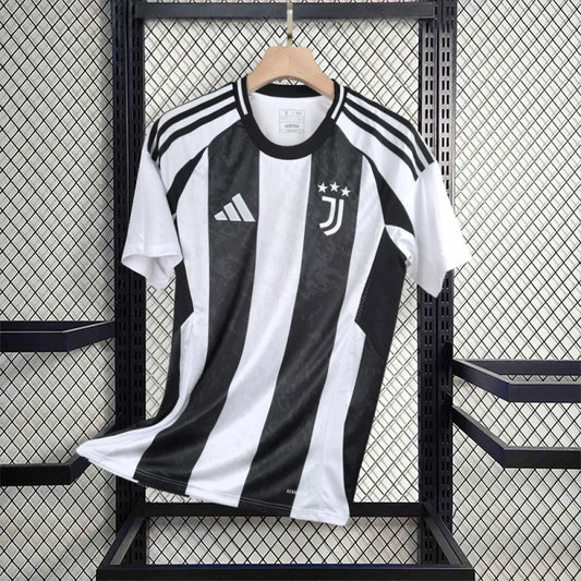 Juventus 24/25 Home Shirt